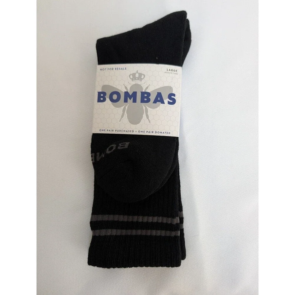 Bombas color black